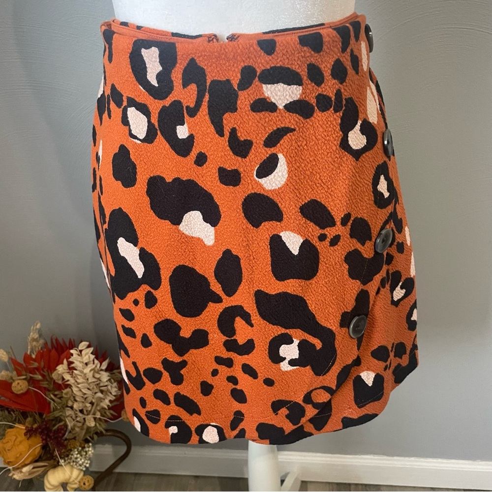 Anthropologie Maeve orange leopard print mini wrap skirt - Picture 2 of 9